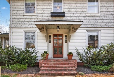 Beach Home For Sale in Norfolk, Virginia