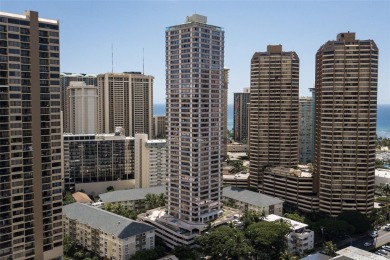 Beach Condo For Sale in Honolulu, Hawaii