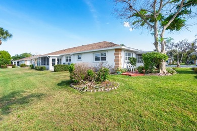 Beach Condo For Sale in Fort Pierce, Florida