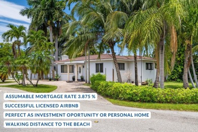 Beach Home For Sale in Hollywood, Florida