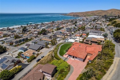 Beach Home For Sale in Cayucos, California