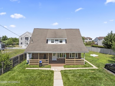 Beach Home For Sale in Keansburg, New Jersey