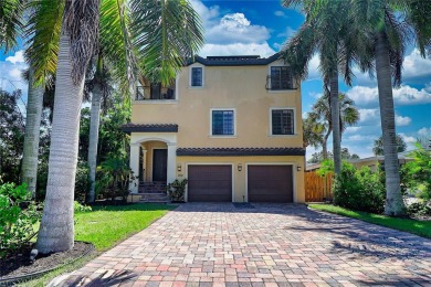 Beach Home For Sale in Sarasota, Florida