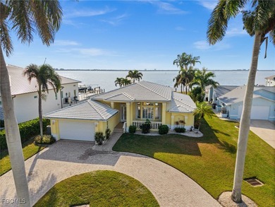 Beach Home For Sale in Cape Coral, Florida