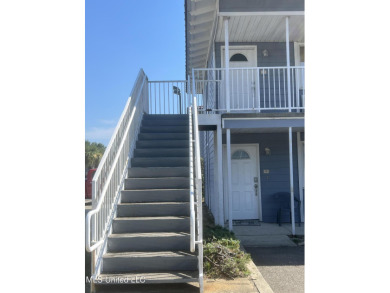 Beach Condo For Sale in Biloxi, Mississippi