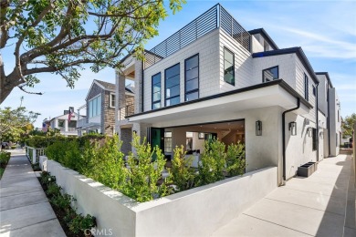 Beach Home Sale Pending in Corona Del Mar, California