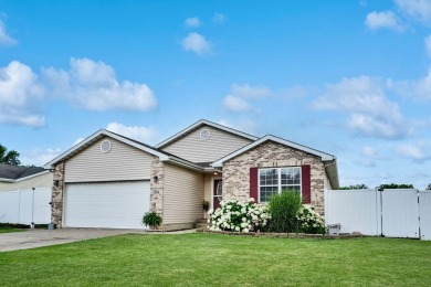 Beach Home For Sale in Chesterton, Indiana