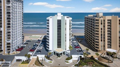 Beach Condo For Sale in Daytona Beach Shores, Florida