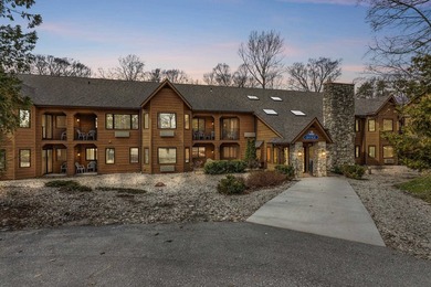 Beach Condo For Sale in Egg Harbor, Wisconsin