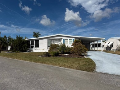 Beach Home For Sale in Nokomis, Florida