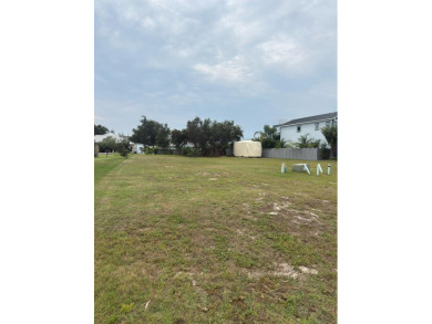 Beach Lot For Sale in Port St Joe, Florida