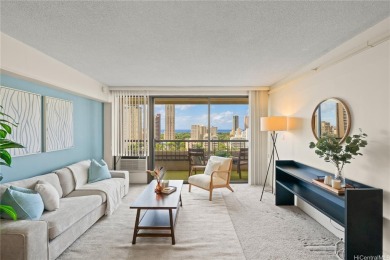 Beach Condo For Sale in Honolulu, Hawaii