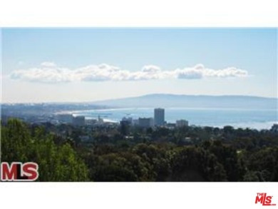 Beach Lot For Sale in Pacific Palisades, California