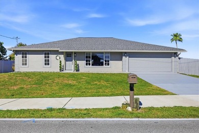 Beach Home For Sale in Port Charlotte, Florida