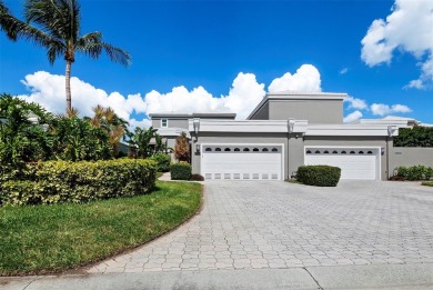 Beach Home For Sale in Longboat Key, Florida