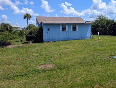 Beach Home For Sale in Mexico Beach, Florida