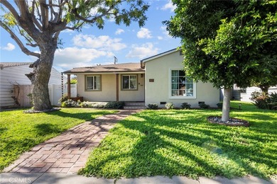 Beach Home For Sale in Long Beach, California