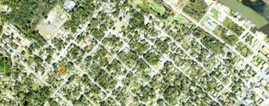 Beach Lot For Sale in Apalachicola, Florida