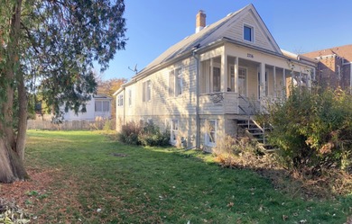 Beach Lot For Sale in Evanston, Illinois