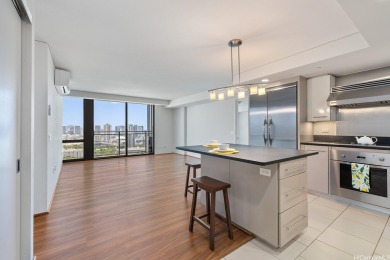 Beach Condo For Sale in Honolulu, Hawaii