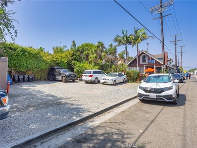 Beach Lot For Sale in Venice, California