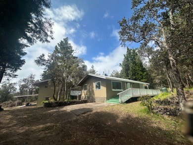 Beach Home For Sale in Ocean View, Hawaii