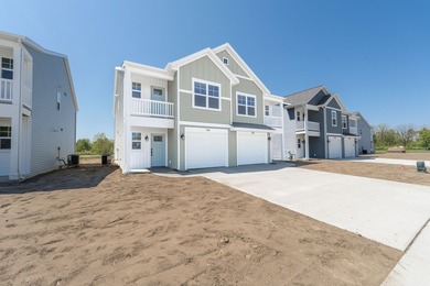 Beach Condo For Sale in South Haven, Michigan