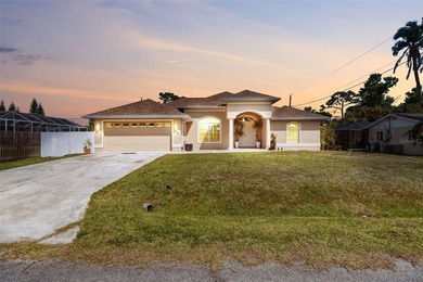 Beach Home For Sale in Venice, Florida
