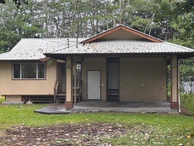 Beach Home For Sale in Keaau, Hawaii