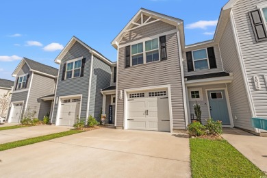 Beach Townhome/Townhouse For Sale in Myrtle Beach, South Carolina