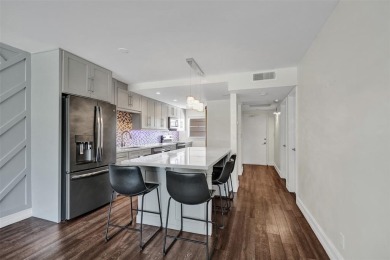 Beach Condo For Sale in Davie, Florida