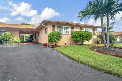 Beach Home For Sale in Delray Beach, Florida