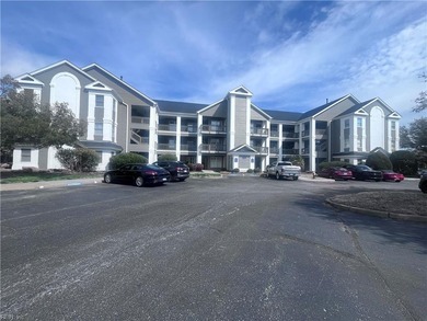Beach Condo For Sale in Hampton, Virginia