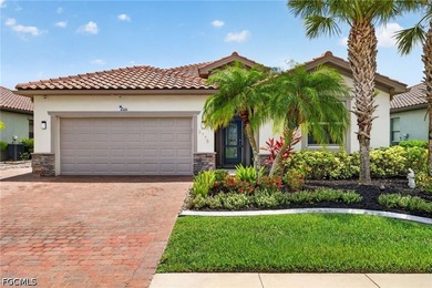 Beach Home For Sale in Fort Myers, Florida