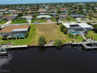 Beach Lot For Sale in Cape Coral, Florida