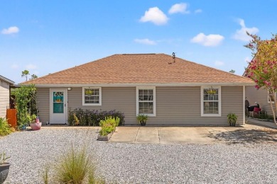 Beach Home For Sale in Mexico Beach, Florida