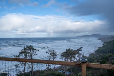 Beach Home For Sale in Newport, Oregon