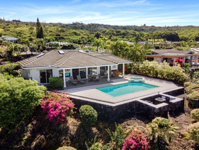 Beach Home For Sale in Kailua Kona, Hawaii