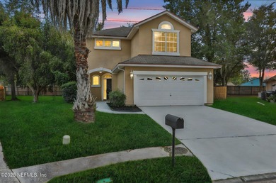 Beach Home For Sale in Middleburg, Florida