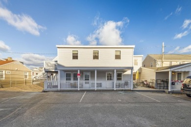 Beach Condo For Sale in Hampton, New Hampshire