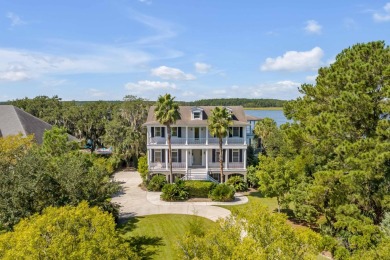 Beach Home For Sale in Mount Pleasant, South Carolina