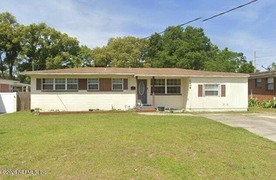 Beach Home Sale Pending in Jacksonville, Florida