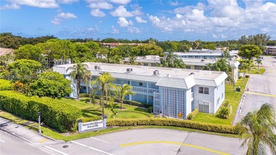 Beach Condo For Sale in Boca Raton, Florida