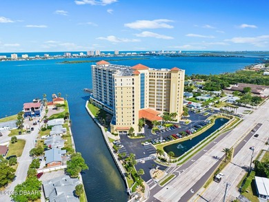 Beach Condo For Sale in South Daytona, Florida
