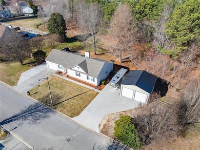 Beach Home For Sale in Chesapeake, Virginia