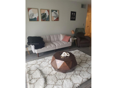 Beach Condo For Sale in Fort Lauderdale, Florida