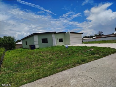 Beach Home For Sale in Lehigh Acres, Florida