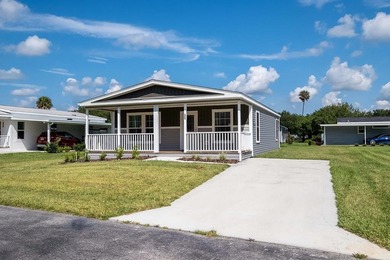 Beach Home For Sale in Wewahitchka, Florida