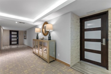 Beach Condo For Sale in Fort Lauderdale, Florida