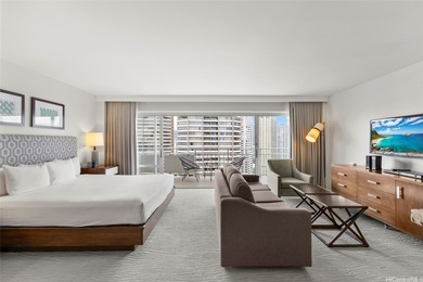 Beach Condo For Sale in Honolulu, Hawaii